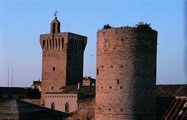 Castello Svevo e Arena Beniamino Gigli